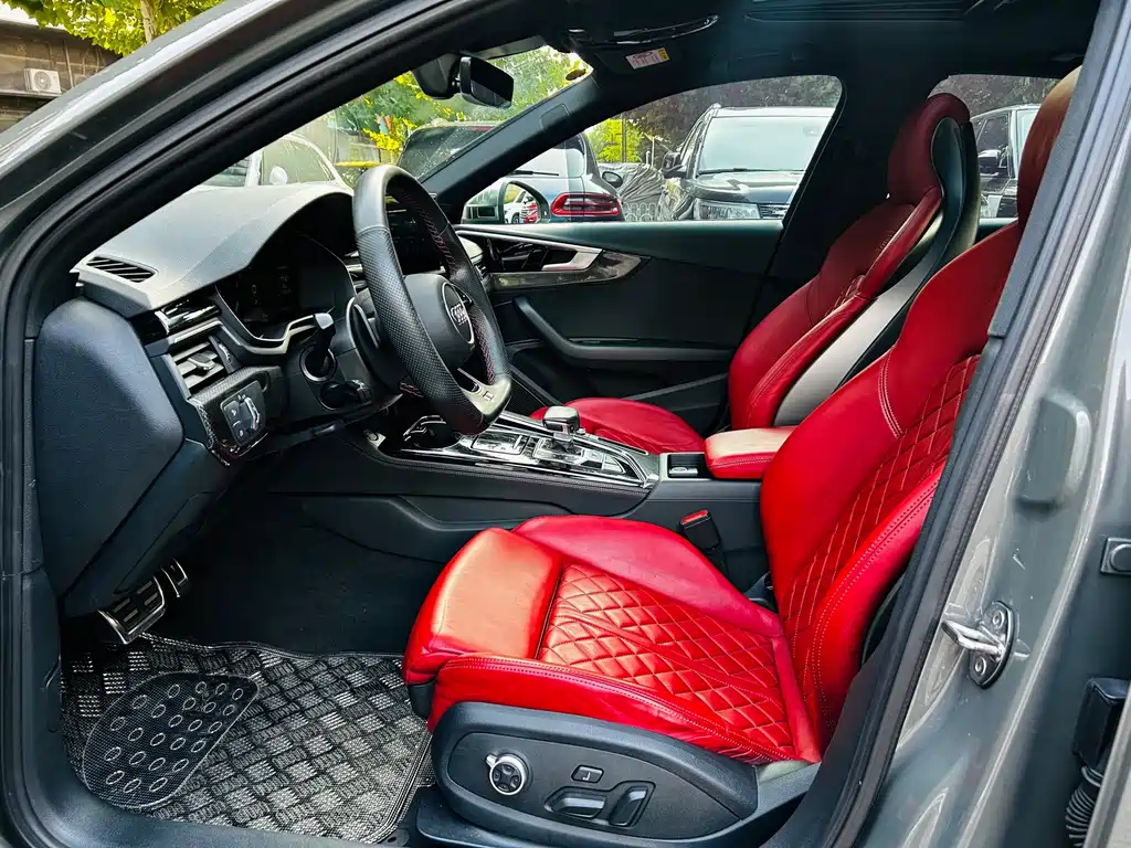 Audi S4 — миниатюра 9