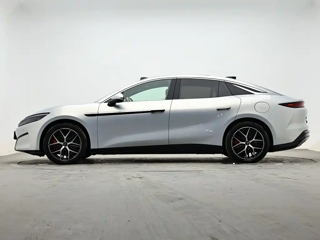 BYD Han L — миниатюра 5