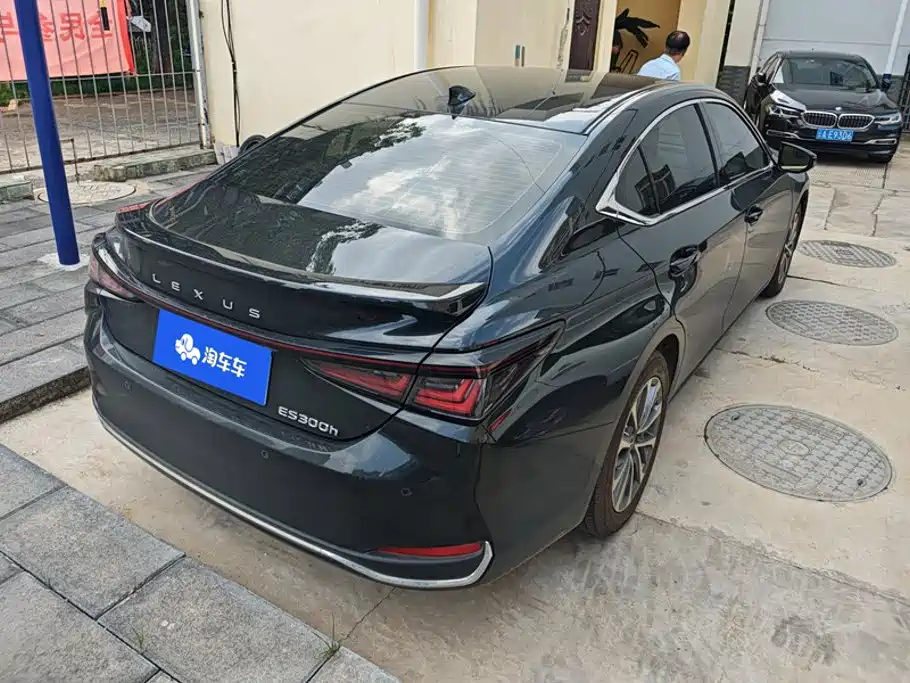 Lexus ES — миниатюра 3