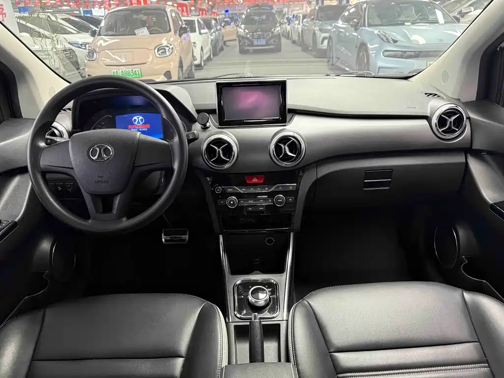 BAIC New Energy EC5 — миниатюра 7