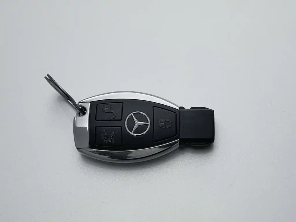 Mercedes-Benz C-Class — миниатюра 19