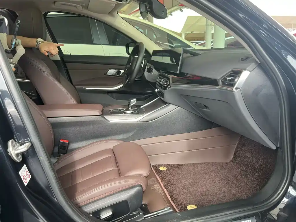BMW 3 Series — миниатюра 5
