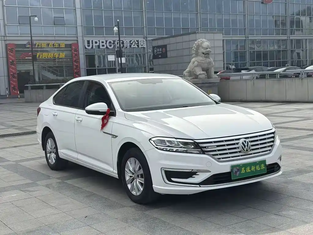 VOLKSWAGEN LAVIDA PURE ELECTRIC