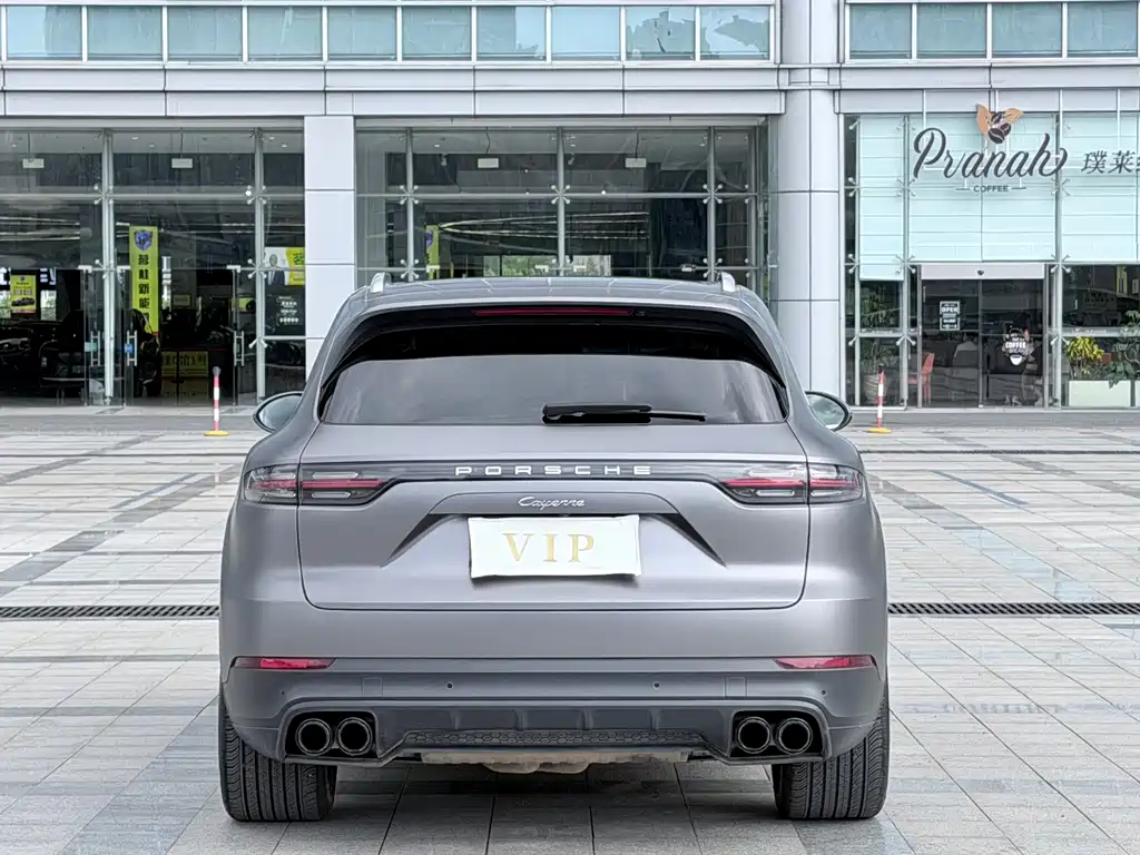 Porsche Cayenne — миниатюра 5