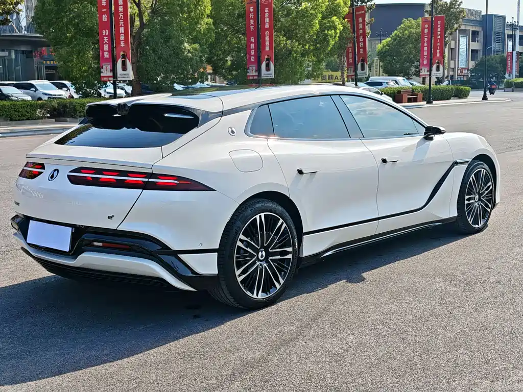 Denza Z9GT 2024 1100 Ultra