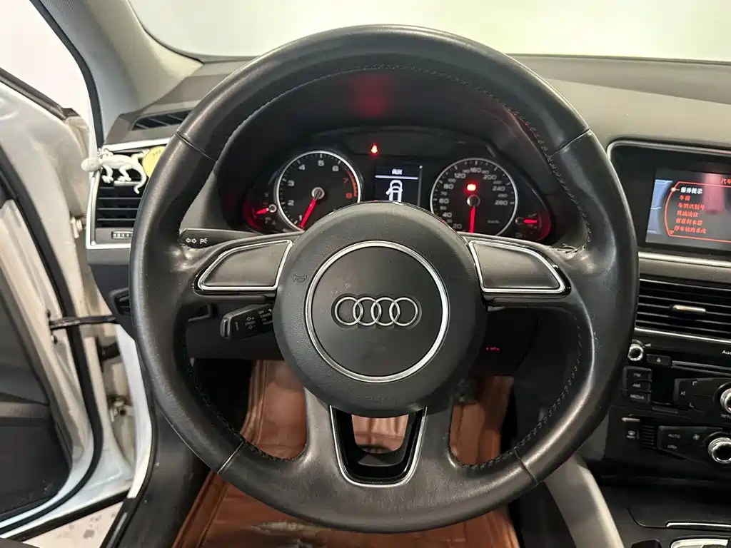 Audi Q5 — миниатюра 13