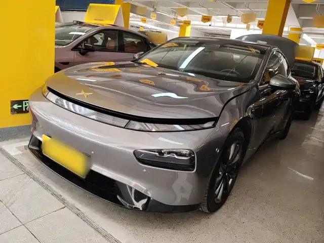 XPeng P7