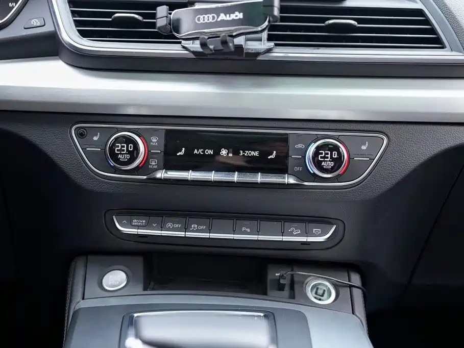 Audi Q5L — миниатюра 12
