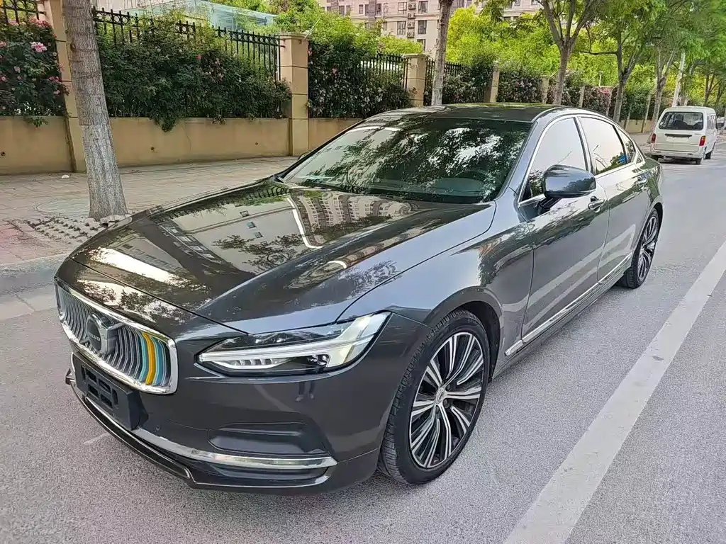 Volvo S90 — миниатюра 3