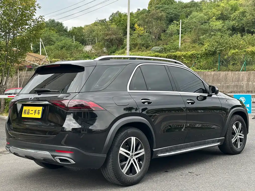 Mercedes-Benz GLE (Import) — миниатюра 13