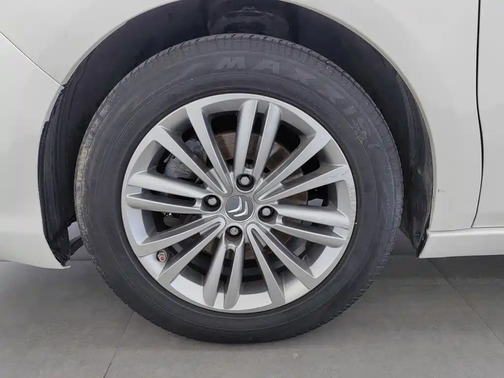Citroen C4L — миниатюра 17