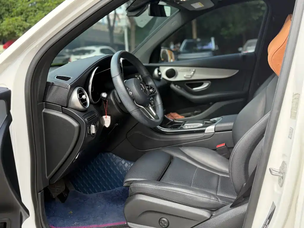 Mercedes-Benz GLC 2021 GLC 260 L 4MATIC