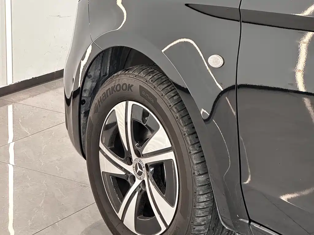 Mercedes-Benz Vito — миниатюра 14