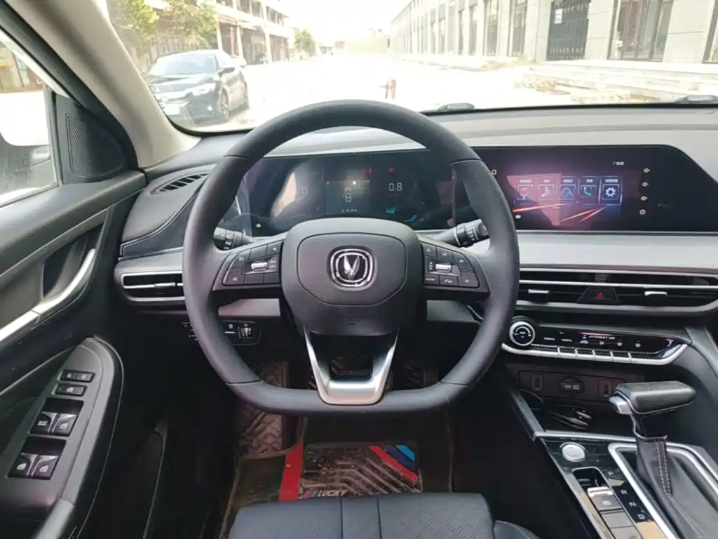Changan Eado — миниатюра 11