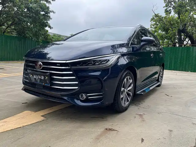 2019 BYD Song Max