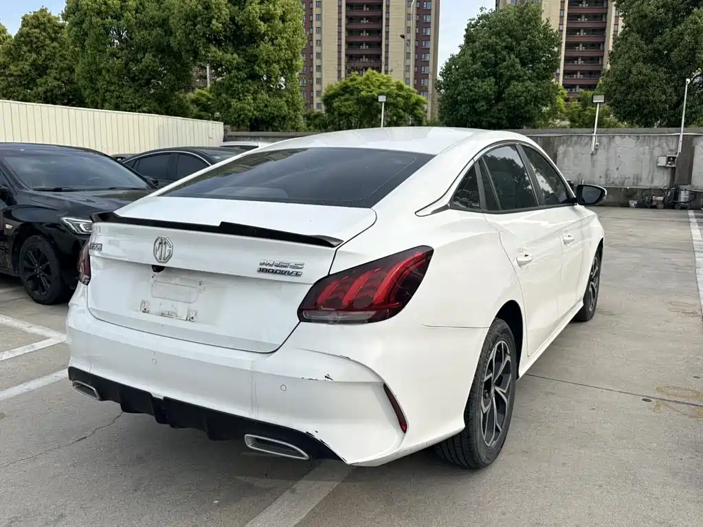 MG MG5 — миниатюра 12