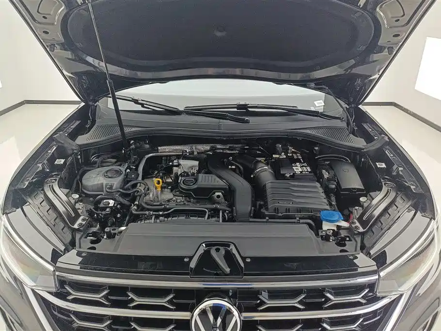 Volkswagen Tayron 2025 300TSI