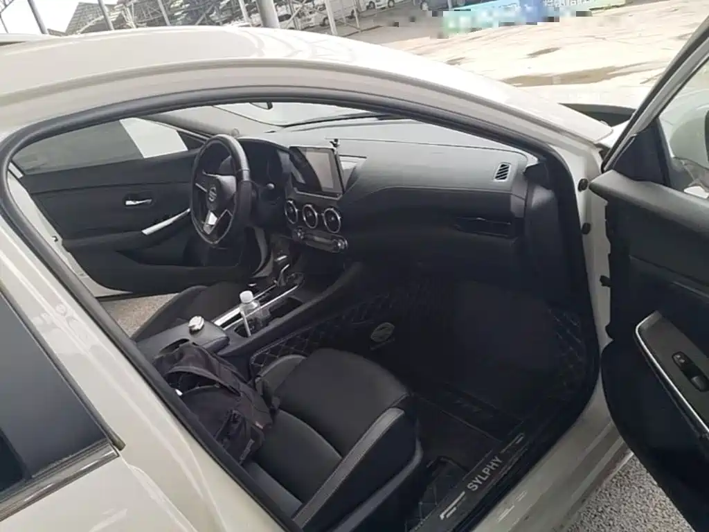 Nissan Sylphy — миниатюра 9
