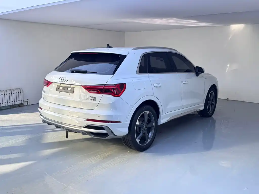 Audi Q3 — миниатюра 6