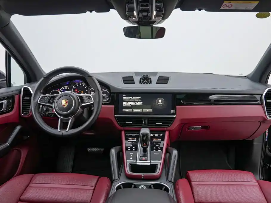 Porsche Cayenne — миниатюра 9
