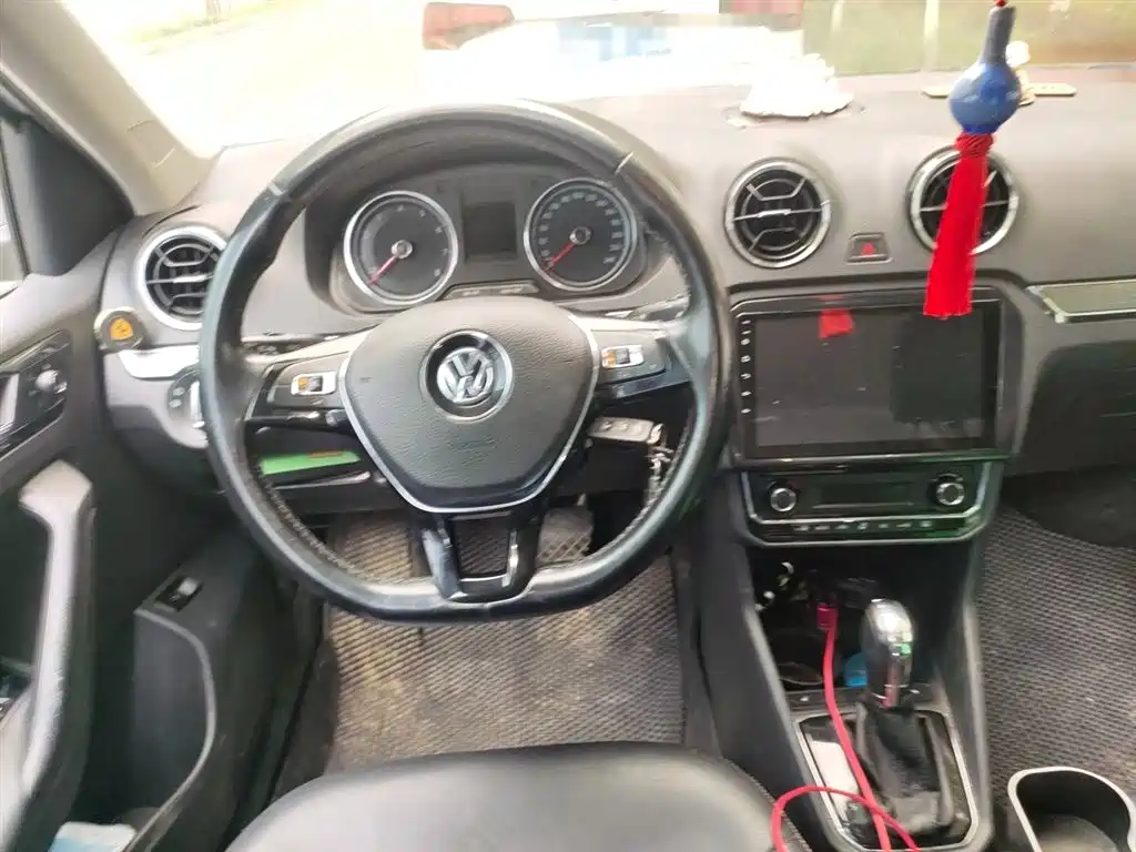 Volkswagen Jetta 2017 1.5L AT Luxury