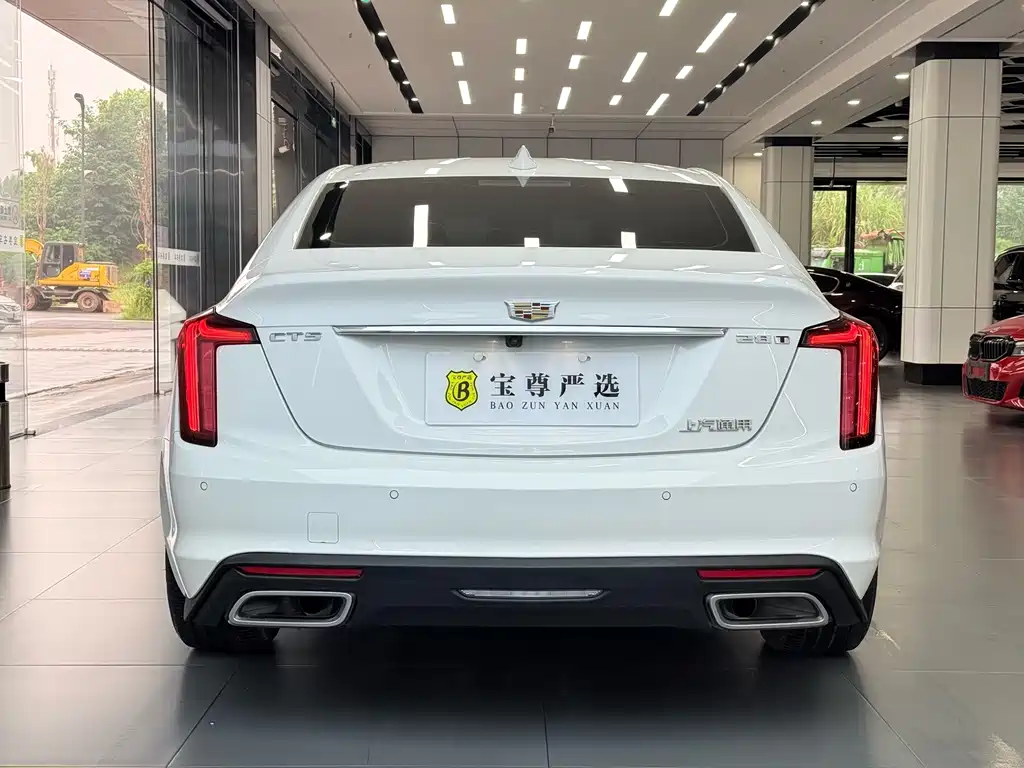 Cadillac CT5 — миниатюра 4