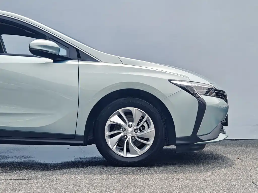 Buick Velite 6 — миниатюра 8
