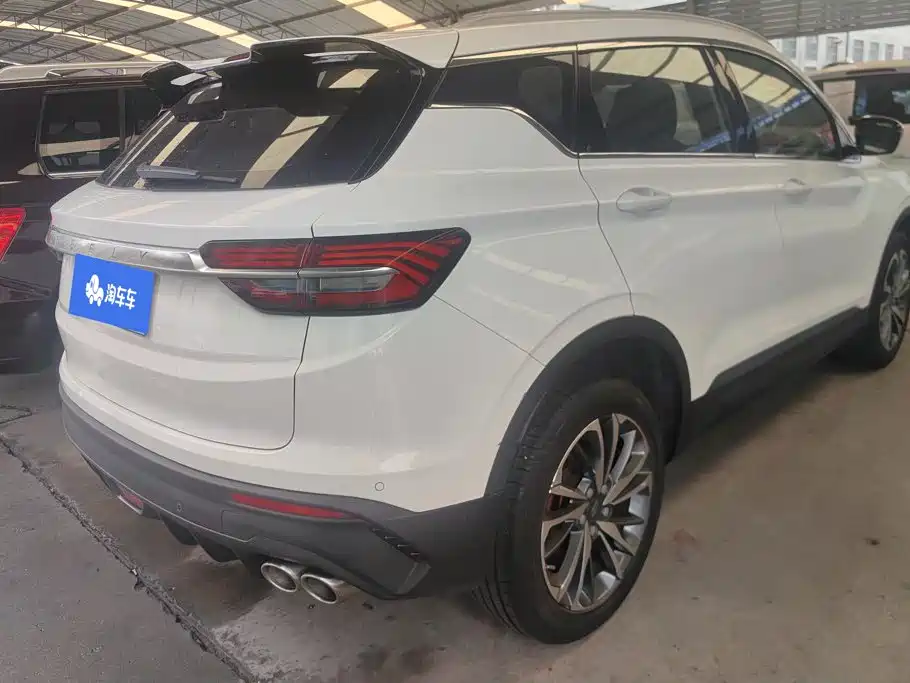 Geely Binyue — миниатюра 3
