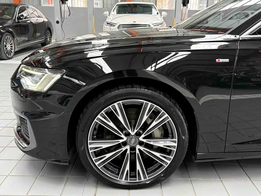Audi A6L — миниатюра 8