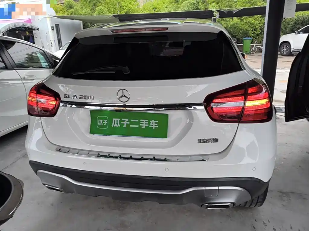 Mercedes-Benz GLA — миниатюра 6