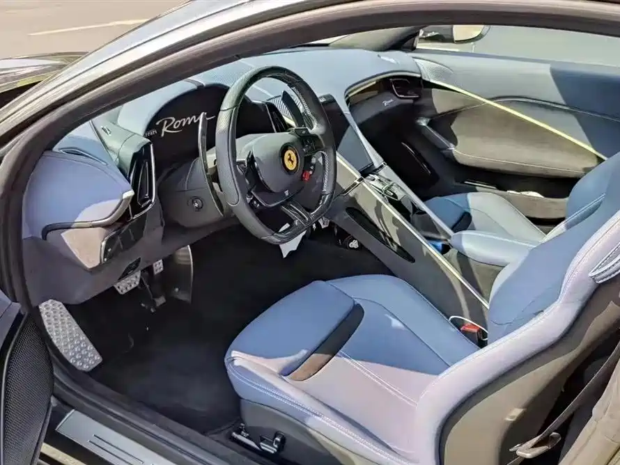 Ferrari Roma 2020 3.9T V8