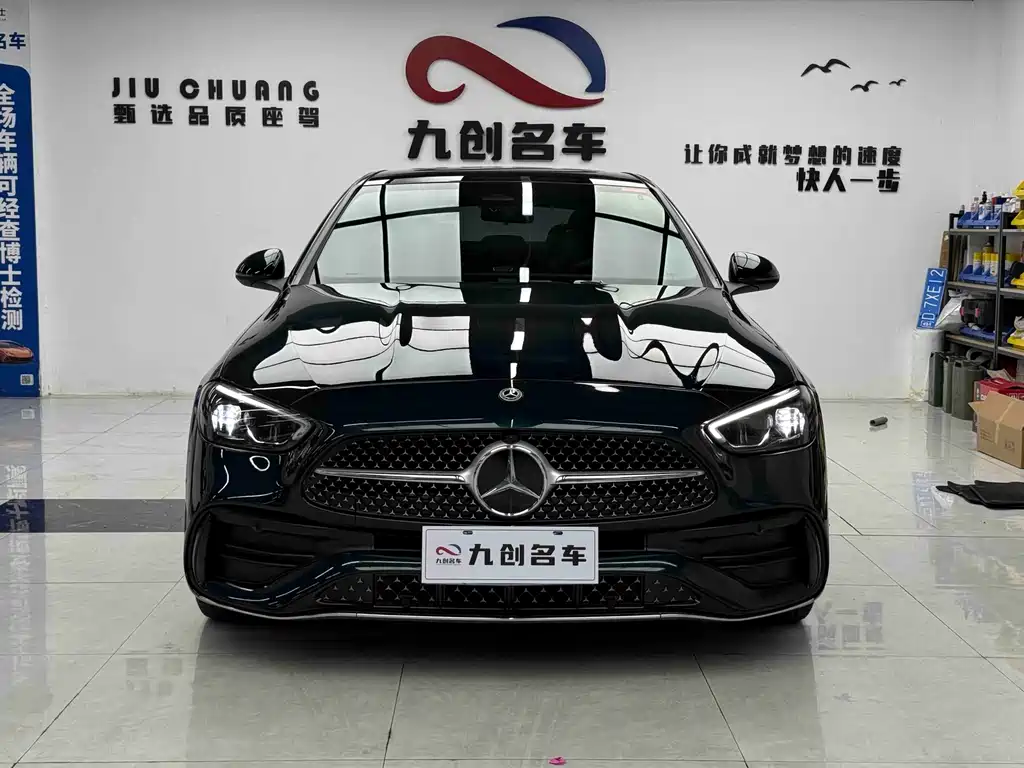 Mercedes-Benz C-Class — миниатюра 2
