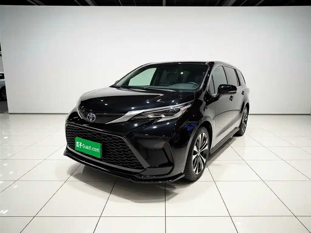 Toyota Granvia 2024