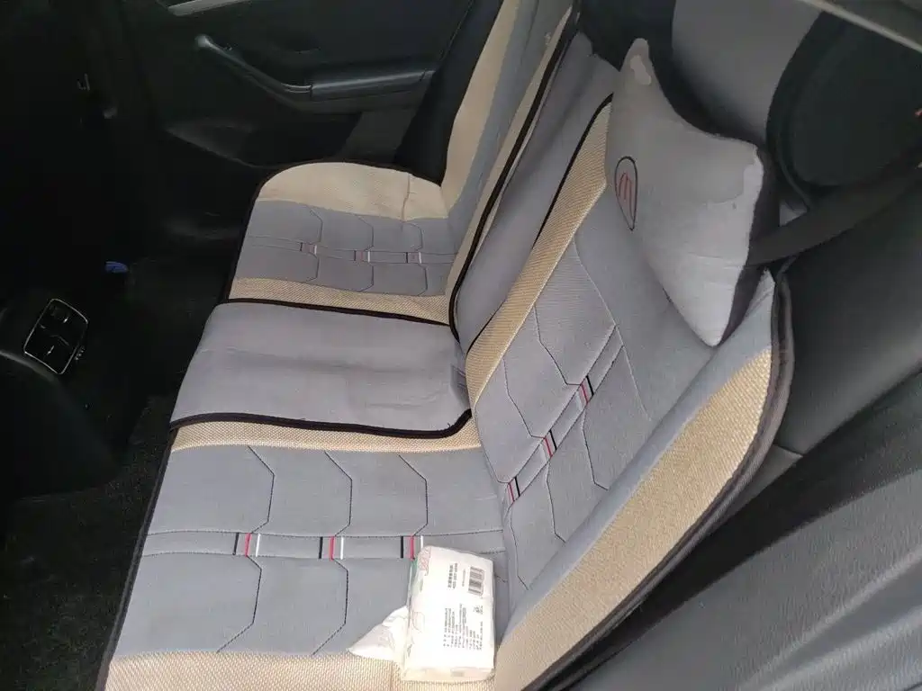 Volkswagen Sagitar — миниатюра 13