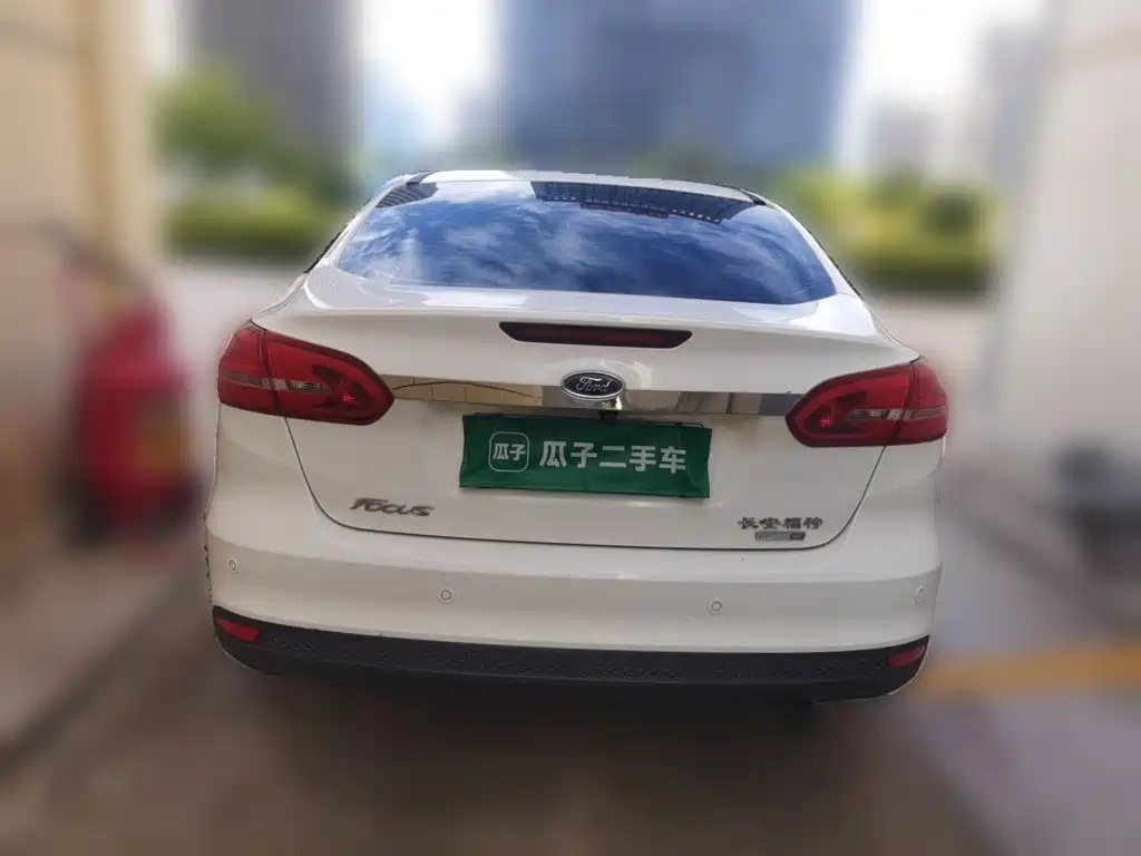 Ford Focus — миниатюра 5