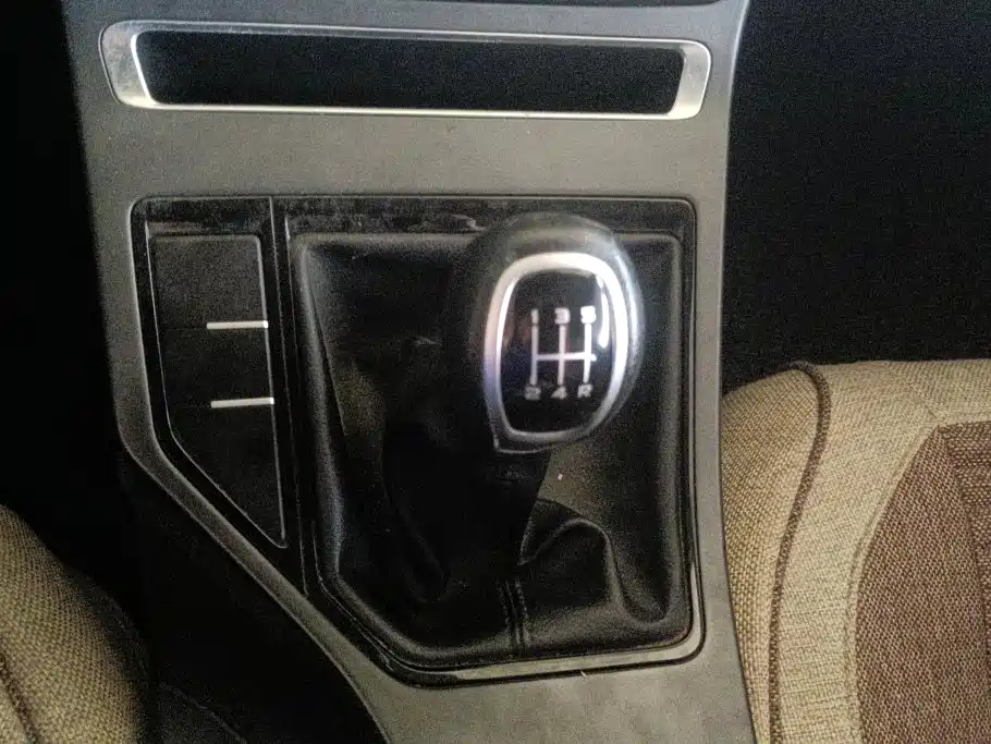 Geely Emgrand — миниатюра 16