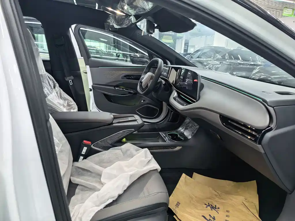 Hongqi EH7 2024 760 Pro+
