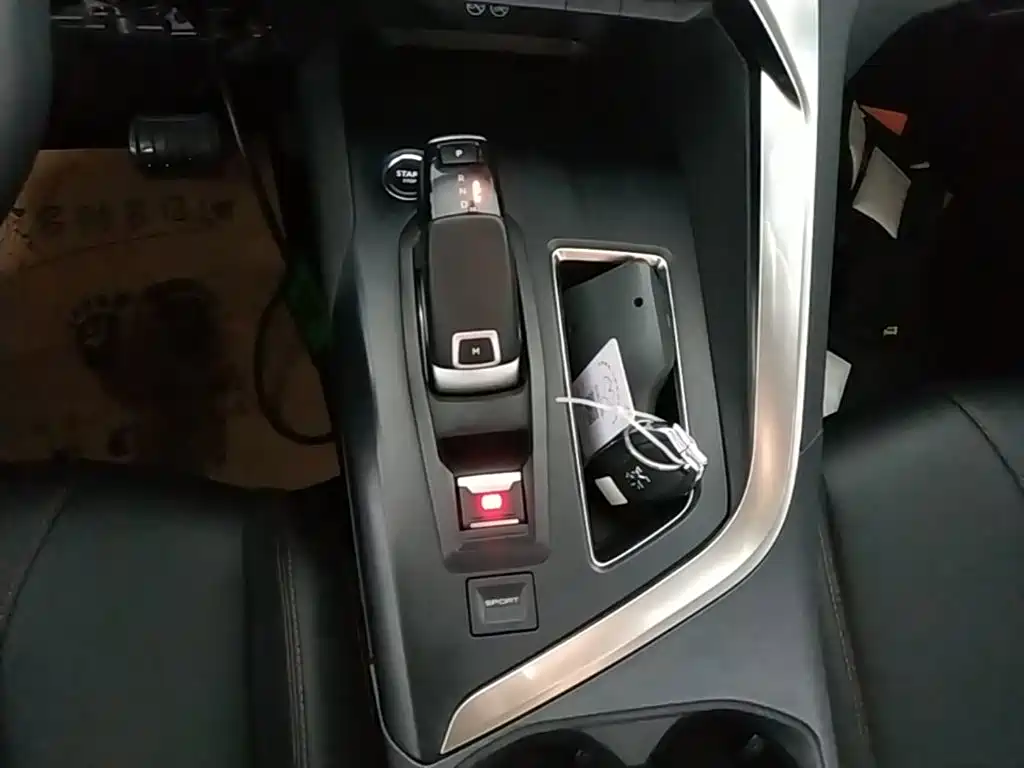 Peugeot 4008 — миниатюра 14