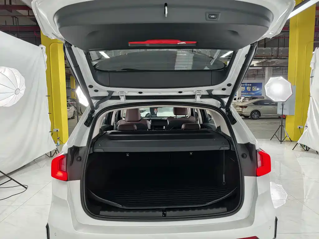 BMW X1 — миниатюра 15