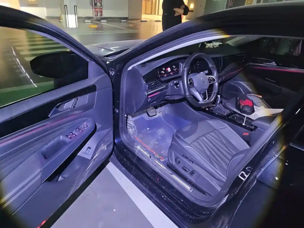 Volkswagen Passat — миниатюра 12