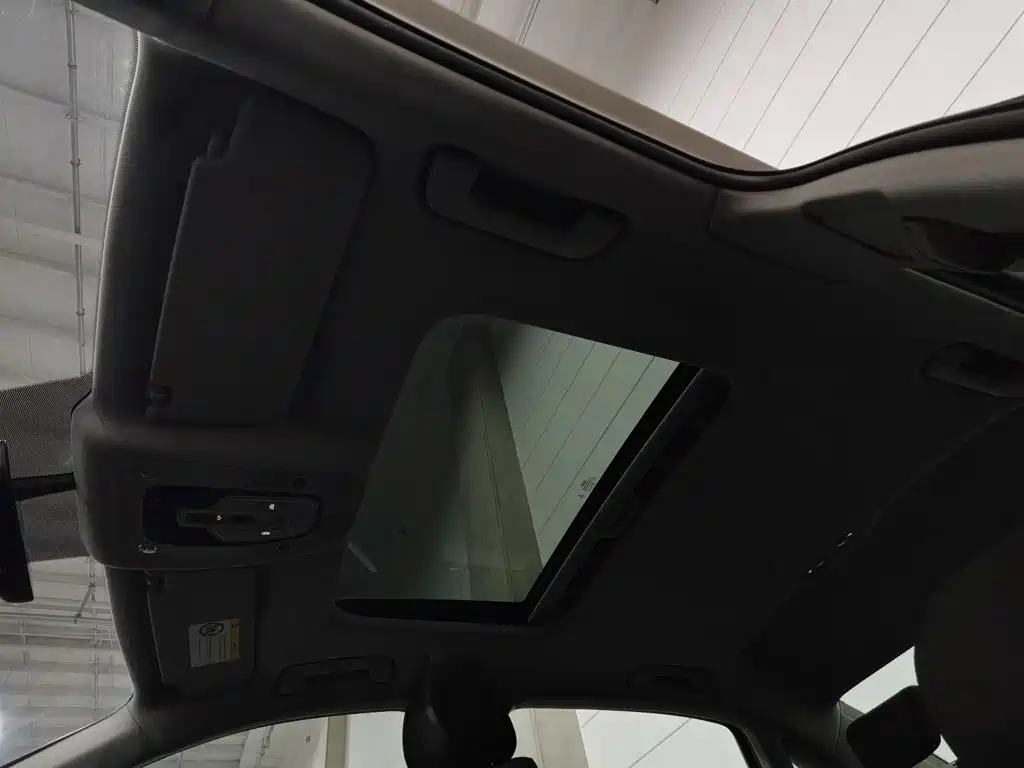 Audi A4L — миниатюра 14