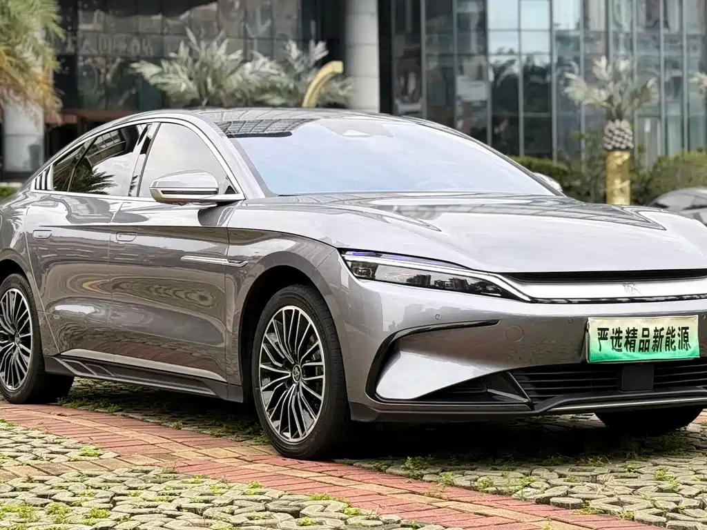 BYD Han — миниатюра 3
