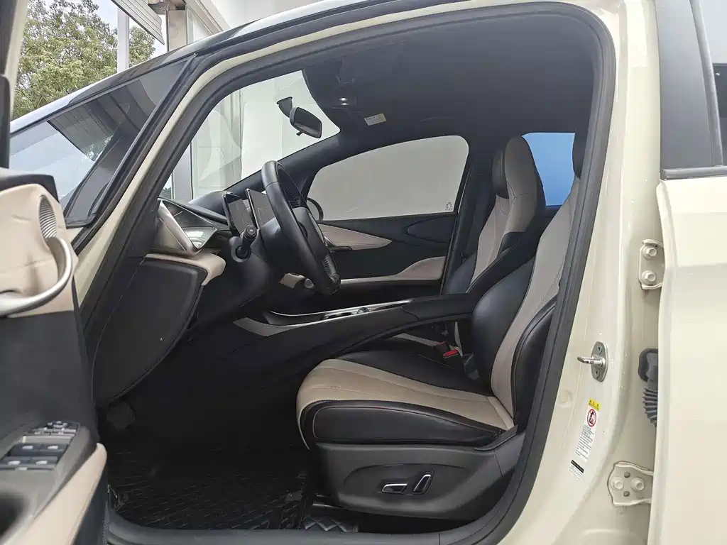 BYD Dolphin — миниатюра 9