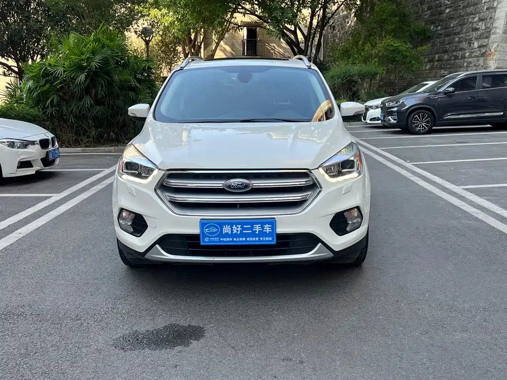 Ford Kuga — миниатюра 2
