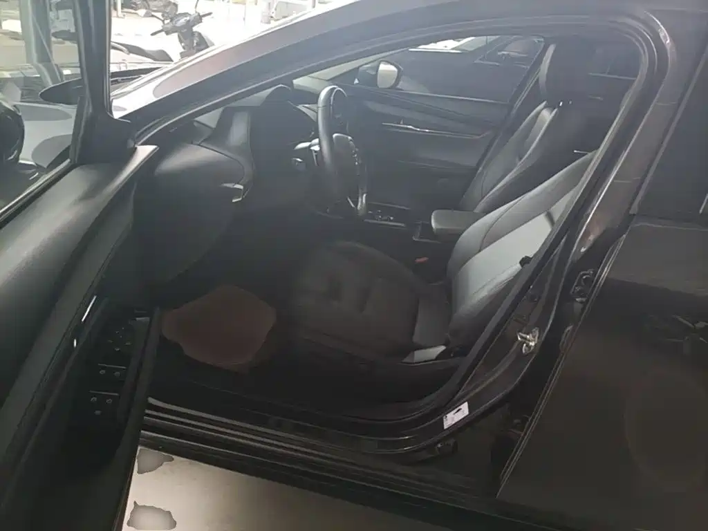 Mazda 3 Axela — миниатюра 15
