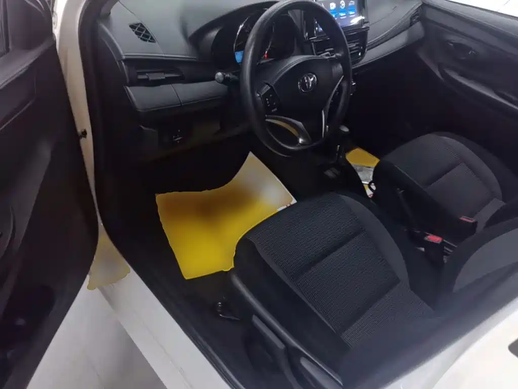 Toyota Vios FS — миниатюра 16