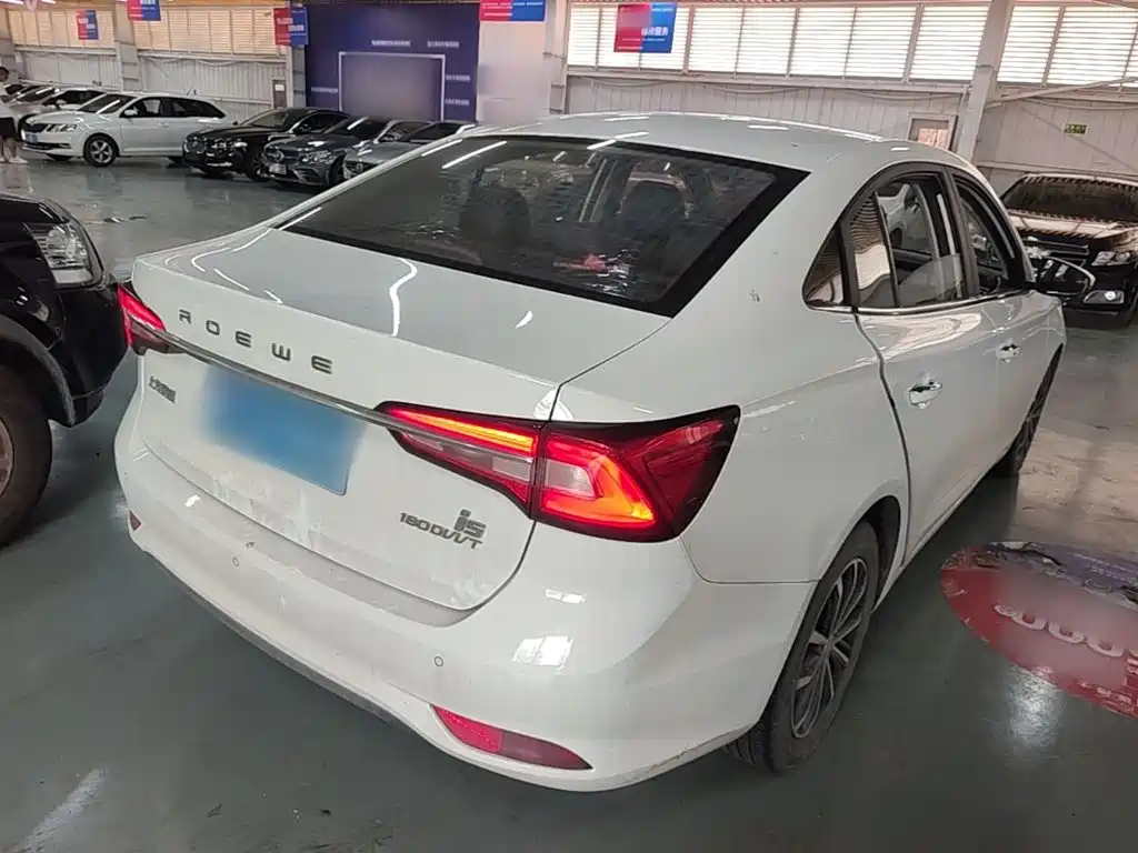Roewe i5 — миниатюра 7