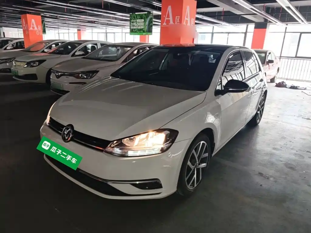 Volkswagen Golf — миниатюра 2