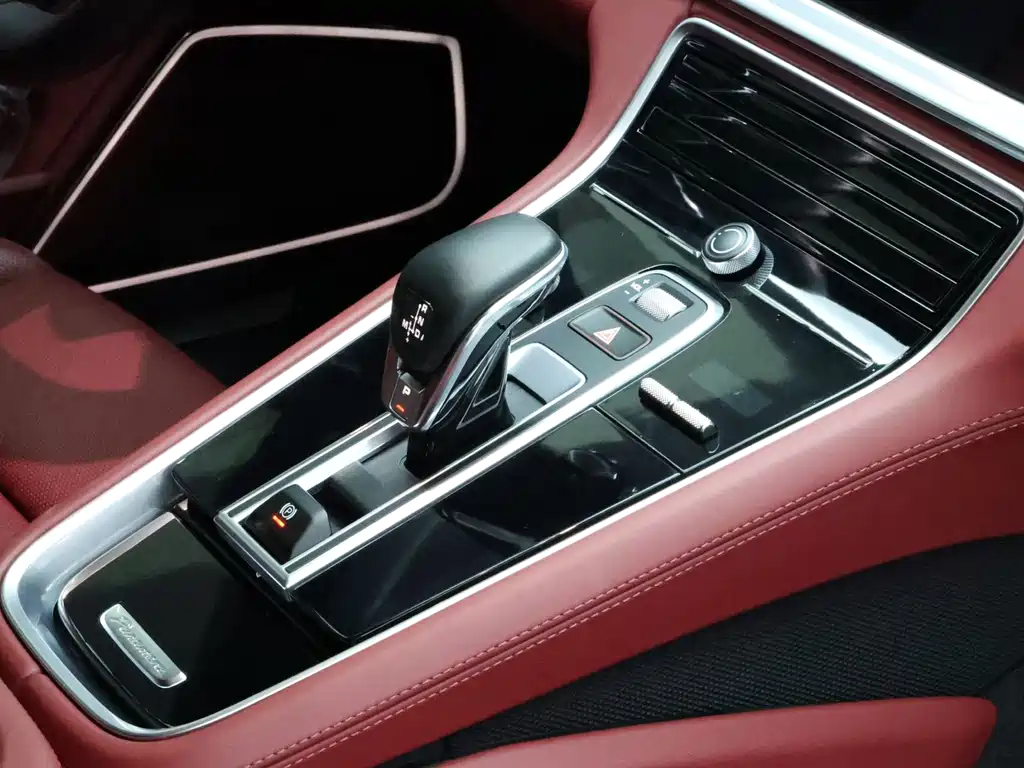 Porsche Panamera — миниатюра 10