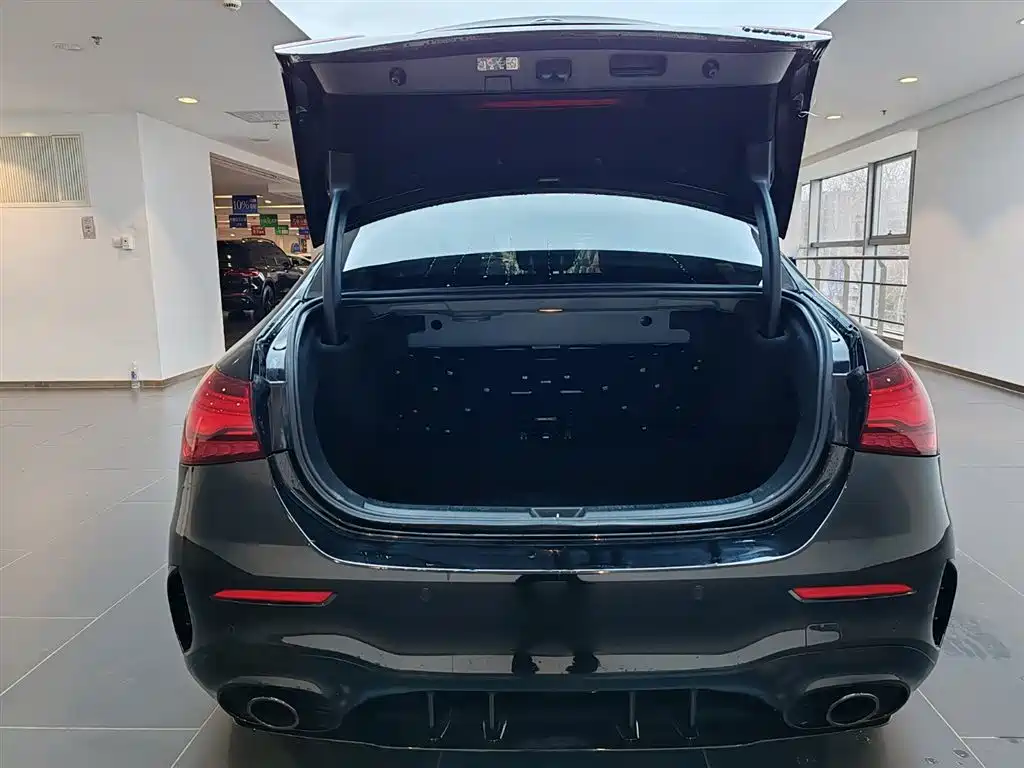 MERCEDES-BENZ A CLASS AMG